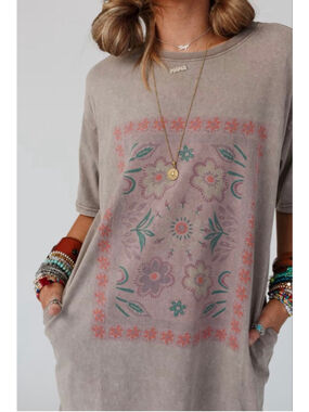 Three Bird Nest Fall Blossom T-Shirt Dress in Mocha Size S